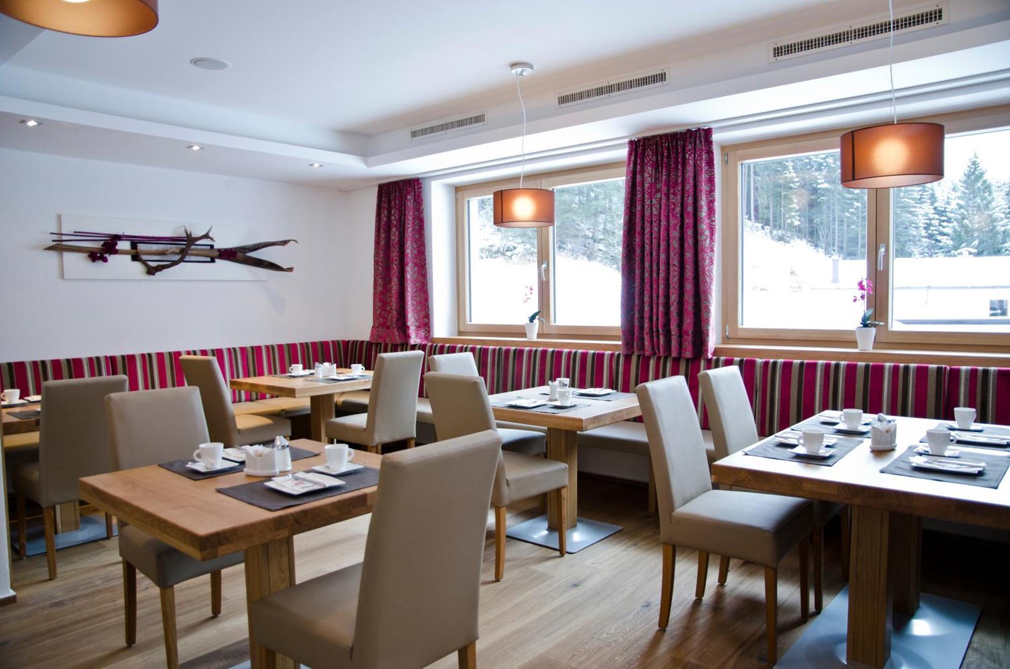 Hotel Garni Alpenland Ischgl Exteriér fotografie